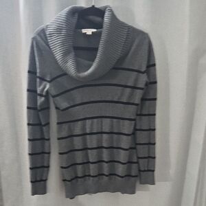 Liz Lange Charcoal and Black Cowl Neck Maternity Sweater. Size Medium